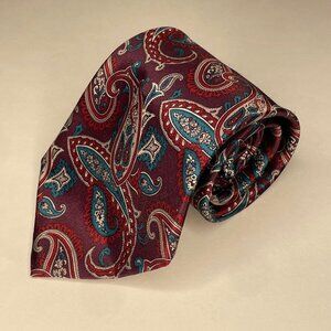 Vintage Essex Row Paisley Men's Tie and Matching Pocket Square